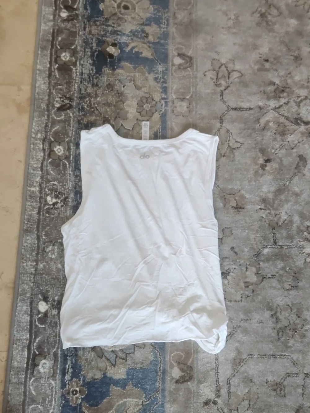 Alo White Women’s Twist-Front Tank Top